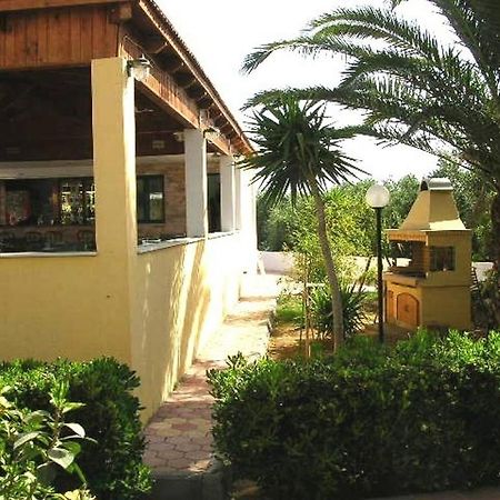 Mareva Hotel Apartments Herszonisszosz Kültér fotó