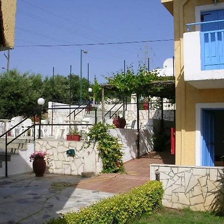 Mareva Hotel Apartments Herszonisszosz Kültér fotó